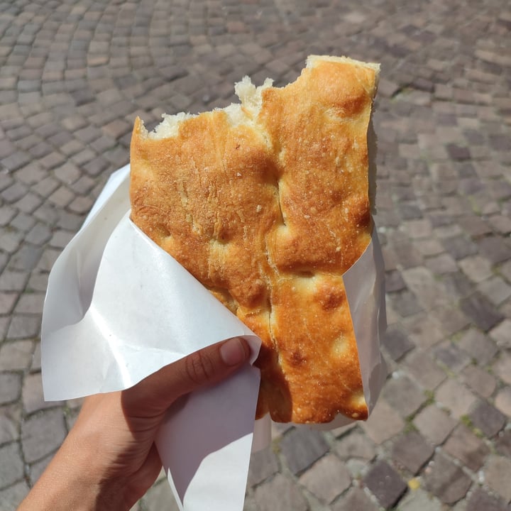 photo of Lake Bakery Focaccia shared by @monica86 on  12 Jul 2022 - review