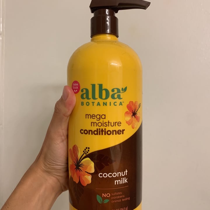 photo of Alba Botanica Hawaiian Conditioner shared by @ines2003 on  29 Apr 2020 - review