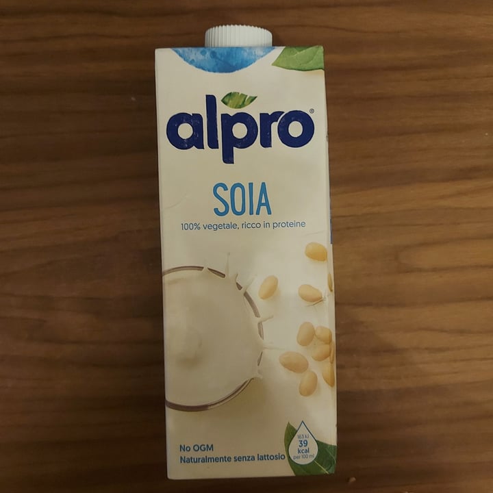 photo of Alpro Alpro Soia shared by @luna-tra-i-libri on  16 Oct 2022 - review