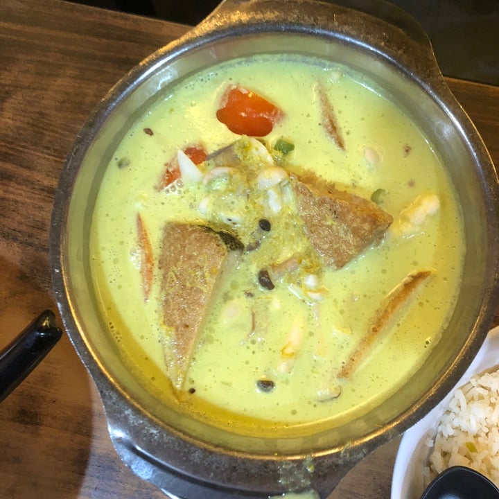 review photo of Pine Tree Cafe thai green curry shared by @marclian on 06 Mar 2021 - review