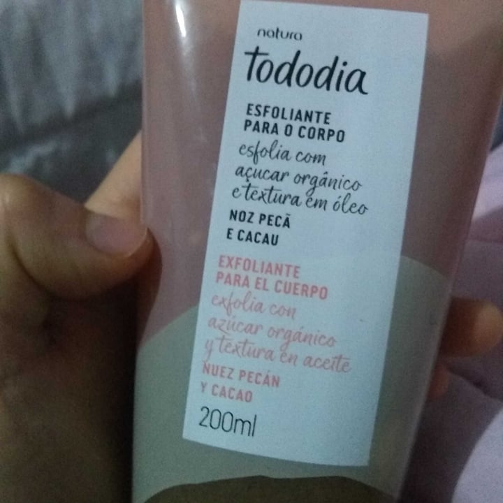 photo of Natura Jabón líquido exfoliante corporal limpieza y renovación shared by @domenique on  22 Jun 2021 - review