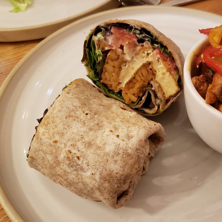 photo of Fresh on Front Buffalo Chicken Wrap shared by @metalmel666 on  29 Aug 2022 - review