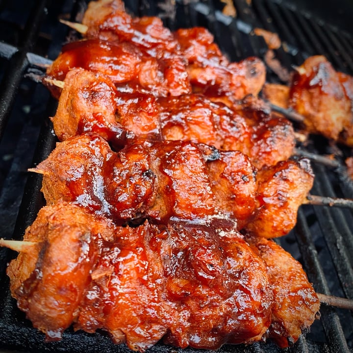 photo of shicken MEAT-FREE TIKKA KABAB SKEWERS shared by @leevardy on  28 Aug 2022 - review