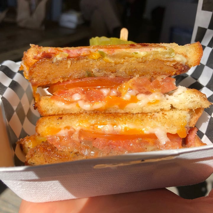 photo of The Vegan Hooligans Chicken Melt shared by @smasherbrown on  18 Apr 2021 - review