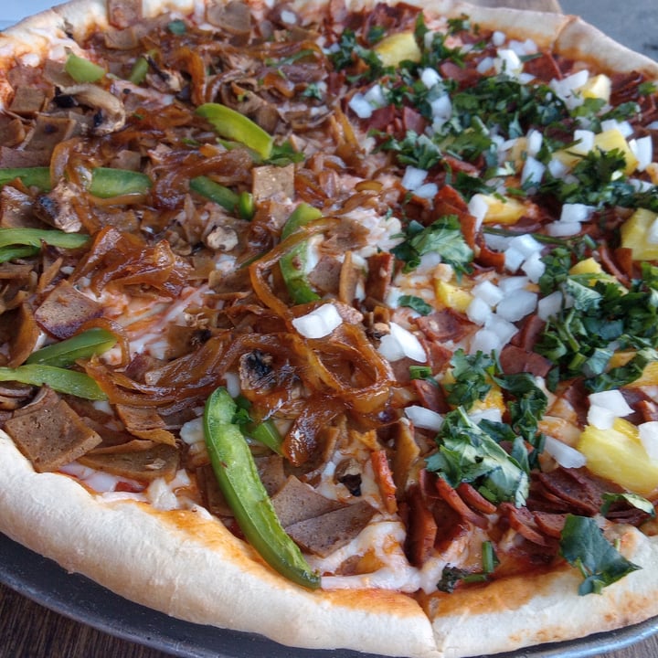 review photo of Salvaxe Pizza Campechana shared by @maymaggie on 06 Mar 2021 - review