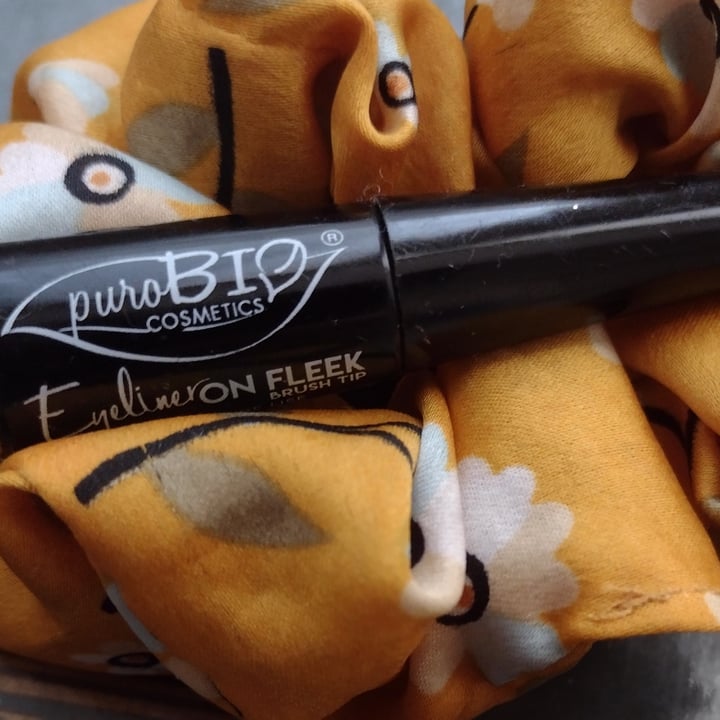 photo of PuroBIO Cosmetico Eyeliner on fleek shared by @dratini on  29 Oct 2021 - review