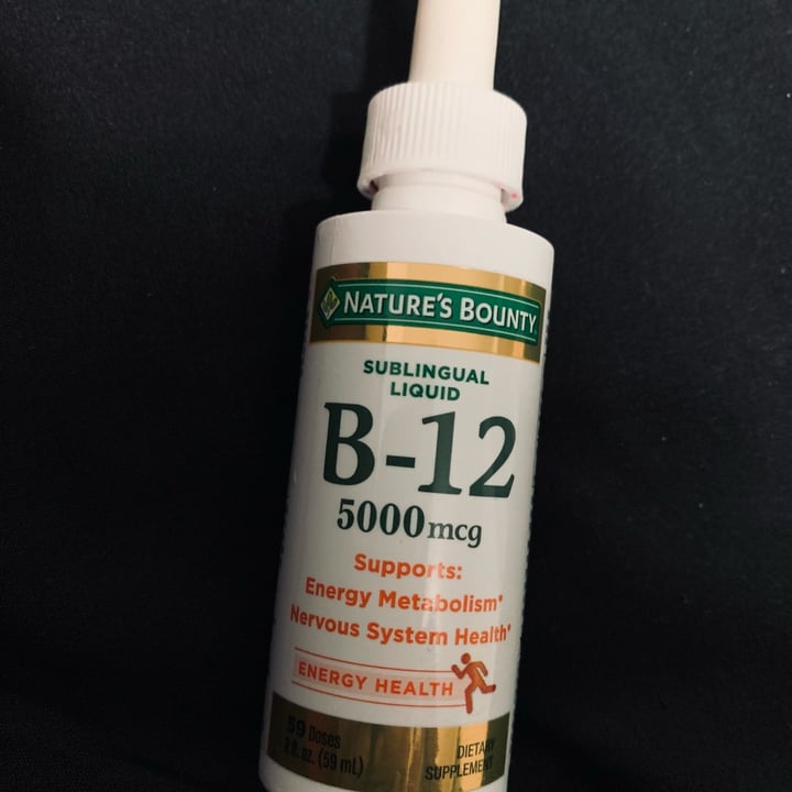 photo of Nature's Bounty B-12 Sublingual Liquid shared by @anneveaev on  10 Nov 2021 - review