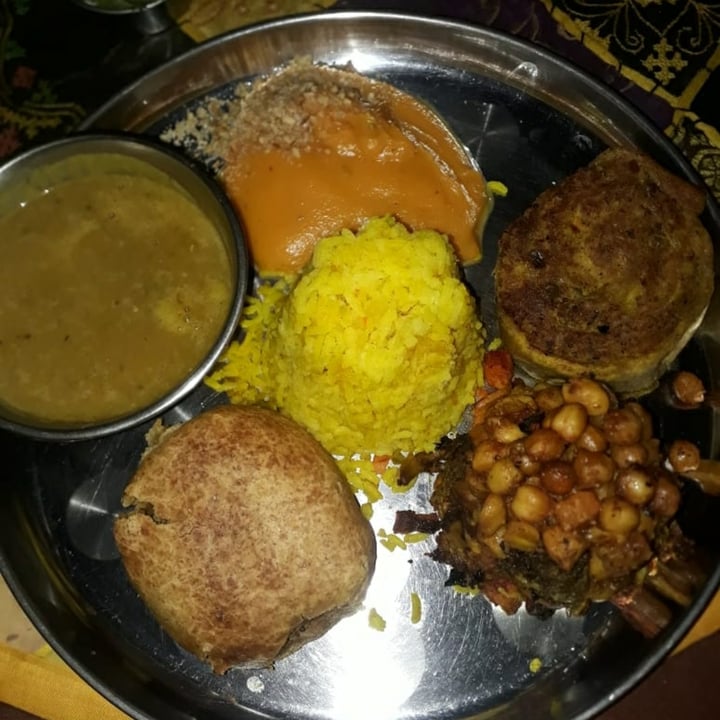 photo of Elefante Bengal Thali 2 shared by @iaragonzalezz on  19 Aug 2021 - review