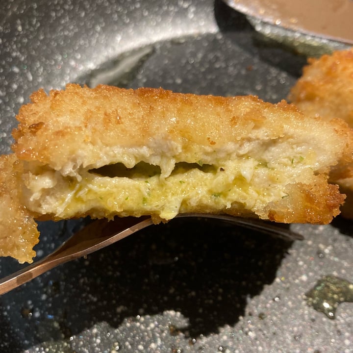 photo of Better Naked 2 Garlic Kievs Without The Cluck! shared by @miyukudo on  17 Sep 2022 - review