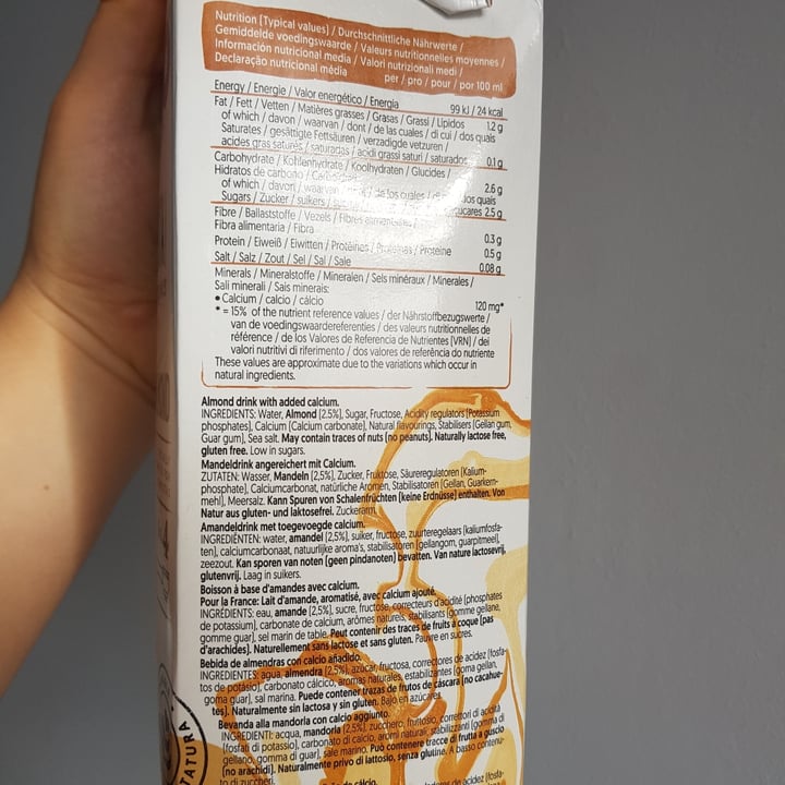 photo of Alpro Almond milk barista shared by @vegancybele on  31 Oct 2020 - review