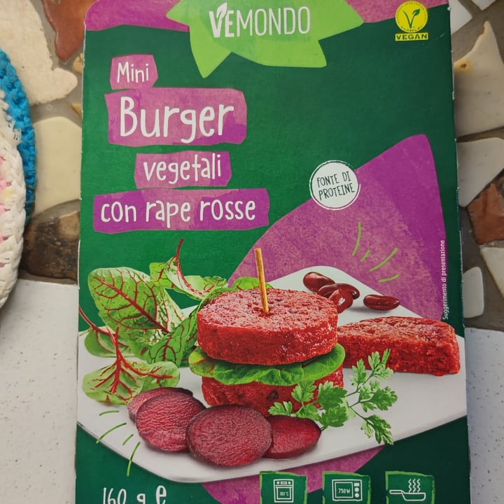 photo of Vemondo Mini Burger vegetali con rape rosse shared by @valebi on  12 Jan 2022 - review