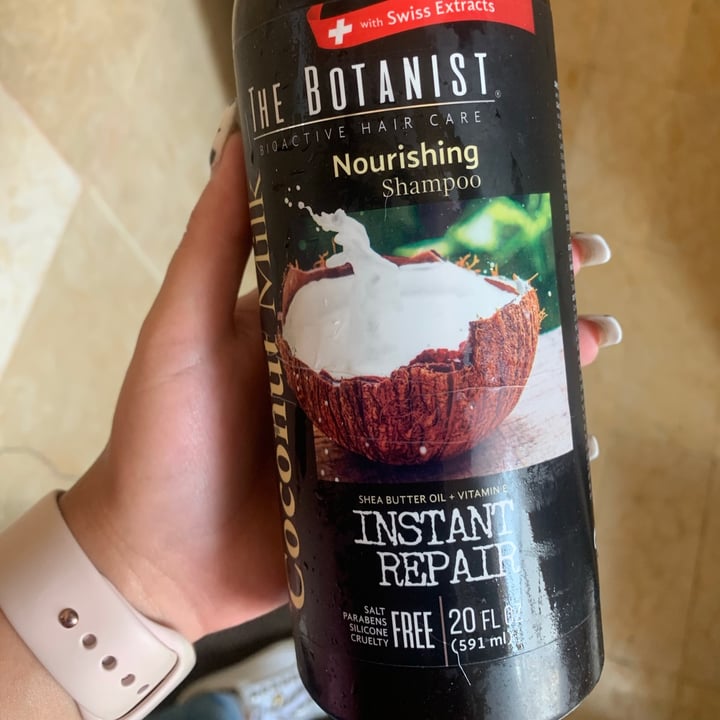 photo of The Botanist Coconut Milk Nourishing Shampoo shared by @fridamoca on  11 May 2021 - review