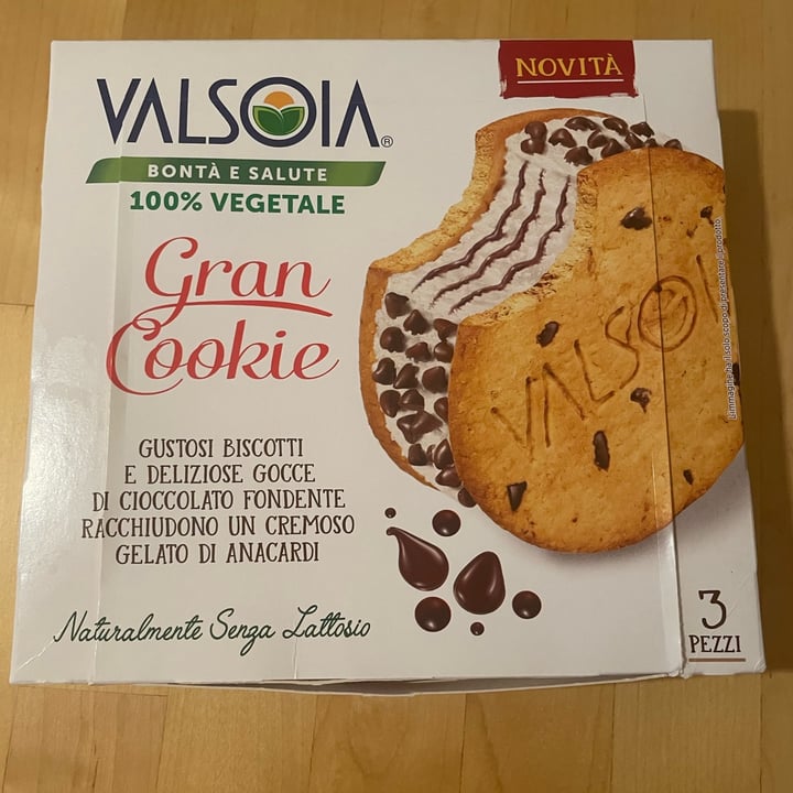 photo of Valsoia Gran cookie shared by @sereveggy on  10 Jul 2022 - review