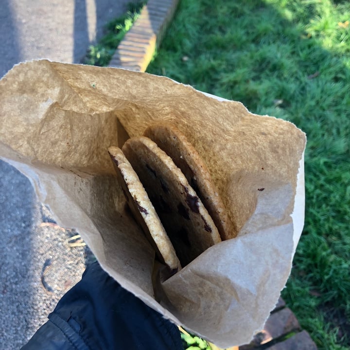 photo of Stationers Park Cafe Vegan ‘Bounty’ Cookies shared by @daisyeatsplants on  15 Nov 2020 - review