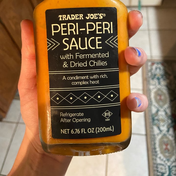 photo of Trader Joe's Peri-Peri Sauce shared by @chelseuhh on  10 Oct 2021 - review