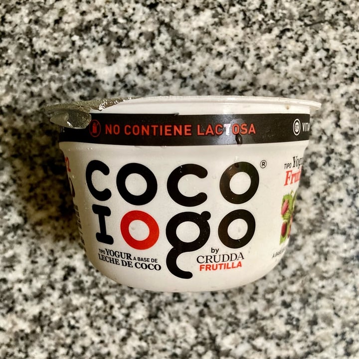 photo of Crudda Yogur a Base de Coco sabor Frutilla shared by @outofstep on  25 Jan 2022 - review