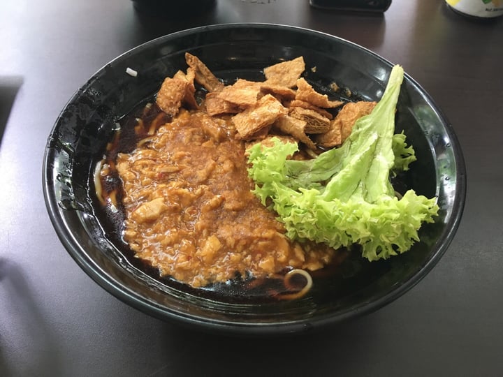 photo of Divine Realm Vegetarian Restaurant Dan Dan Ramen shared by @menshu on  06 Nov 2018 - review