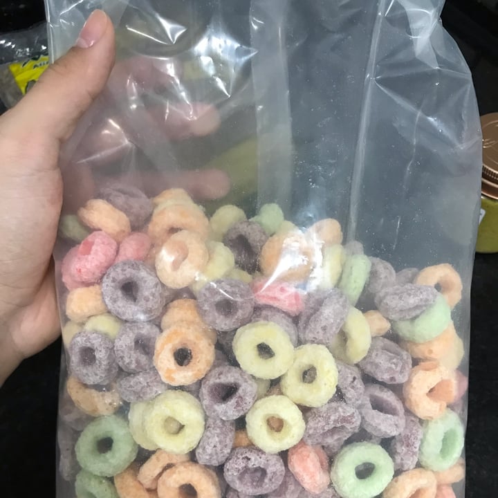 photo of Kellogg's froot loops Jumbo shared by @isabelamarino on  23 Feb 2022 - review