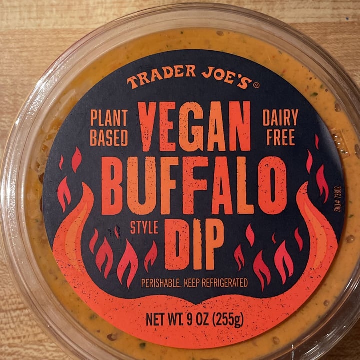 review photo of Trader Joe's Vegan Buffalo Style Dip shared by @tinkledink on 02 Apr 2022 - review