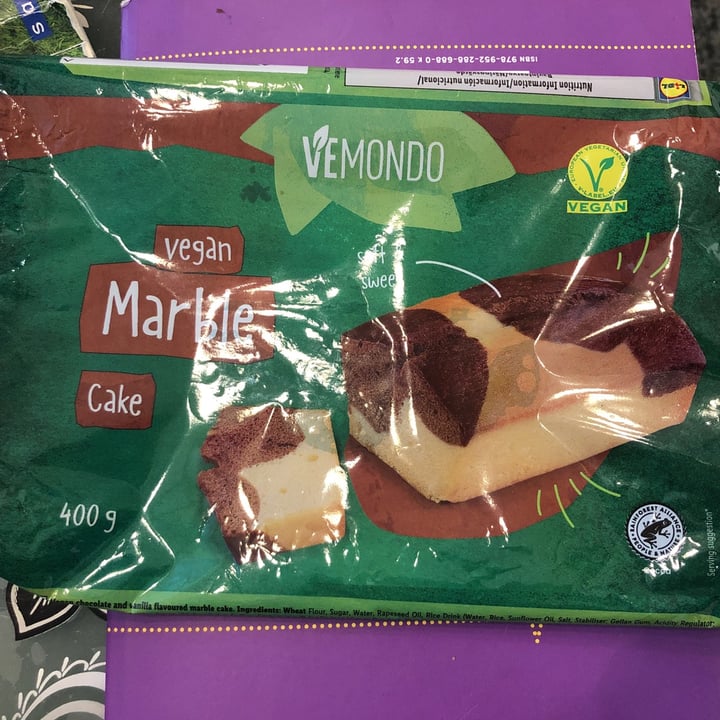 review photo of Vemondo Vegan Marble Cake shared by @vegansweetneronig on 30 Jul 2021 - review