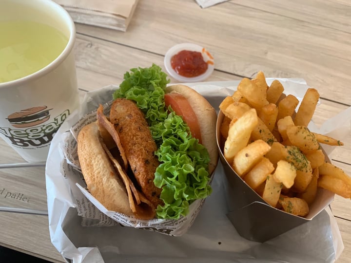 photo of VeganBurg Singapore Cracked Mayo Burger shared by @dedi89 on  06 Jul 2019 - review