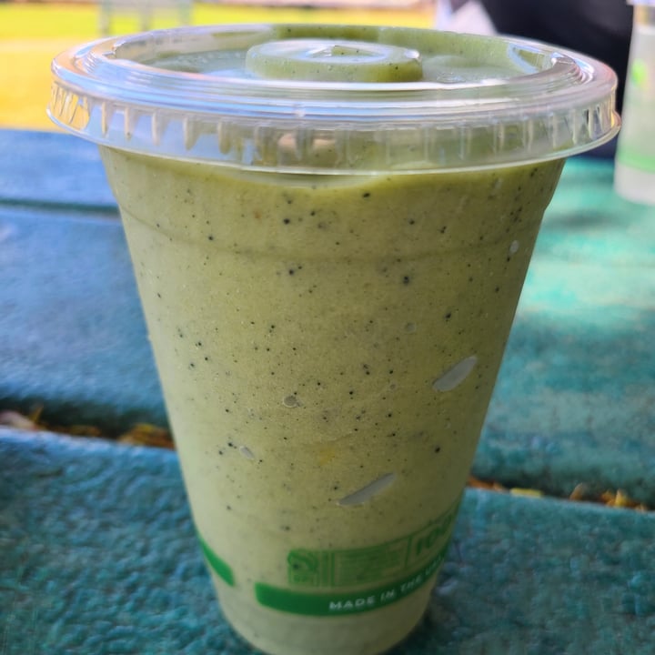 photo of Peace Cafe Pipeline Smoothie shared by @norcalvegan on  22 Jun 2021 - review