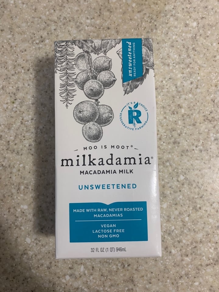 photo of Milkadamia Macadamia Milk Unsweetened shared by @vegankeegan on  21 Apr 2020 - review