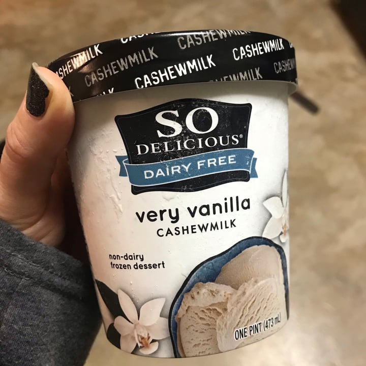 photo of So Delicious Dairy Free Cashew Simply vanilla shared by @danidarling06 on  09 Feb 2021 - review