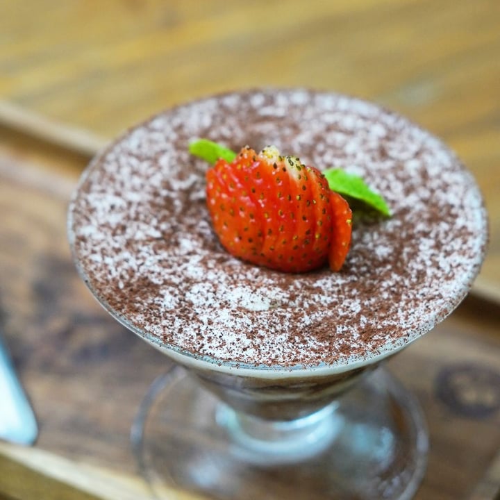 photo of Manggis in Canggu Tiramisu shared by @balimunich on  12 May 2020 - review