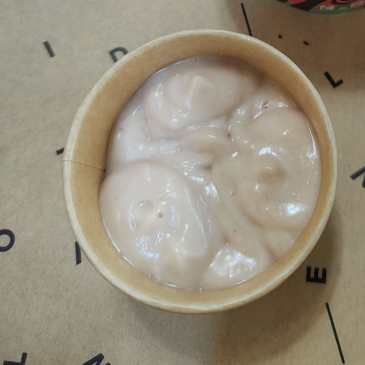review photo of Flower Burger salsa magic shared by @magafox on 20 Jun 2022 - review