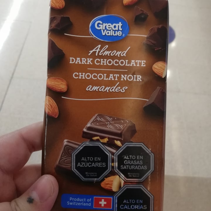 photo of Great Value  Chocolate con almendras shared by @tamittoe on  16 Jun 2021 - review