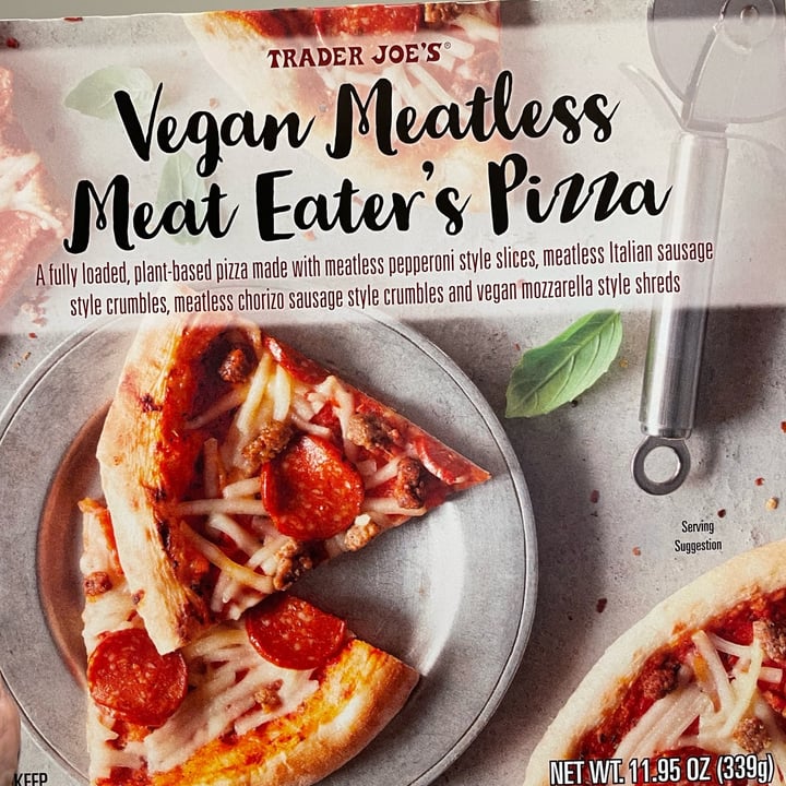 photo of Trader Joe's Vegan meatless meat eaters pizza shared by @nicka on  28 May 2022 - review