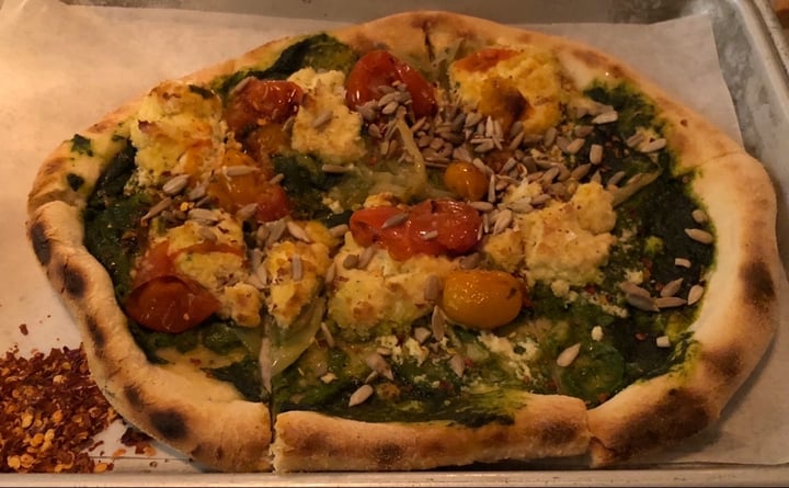 photo of Double Zero Basil Sunflower Pesto Pizza shared by @allhess on  05 Mar 2020 - review