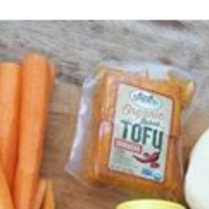 photo of Sprouts Farmers Market Organic spicy tofu shared by @vegohvegan on  03 Jul 2019 - review