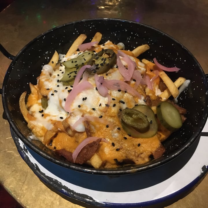 photo of Paradise Palms Philly Cheese Steak Fries shared by @blythe on  13 Sep 2020 - review