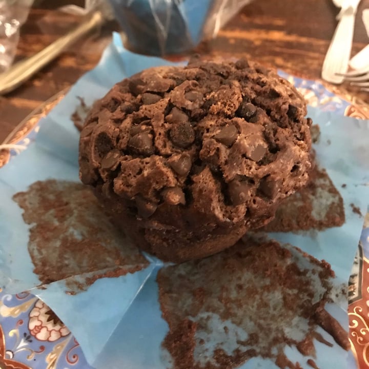 photo of Bohemian territory "Cafe & Pastry" Muffin De Chocolate Con Chips shared by @juanalopez on  07 Sep 2021 - review