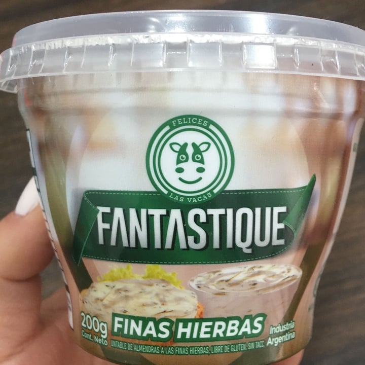 photo of Felices Las Vacas Queso Untable Fantastique Finas Hierbas shared by @macuu on  17 Jun 2022 - review