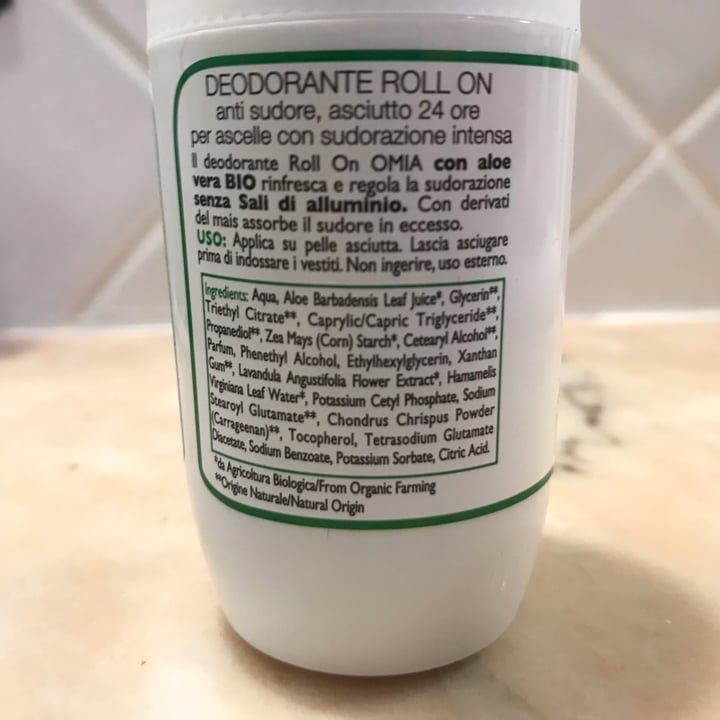 photo of Omia Deodorante roll on shared by @myriam- on  15 Apr 2022 - review