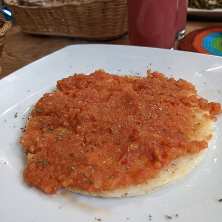 photo of NATIVA Arte y Comida Natural Arepa Con Tomato Y Cebolla shared by @veganneh on  04 Dec 2022 - review