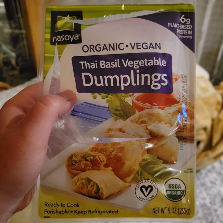 photo of Nasoya Thai Basil Vegetable Dumplings shared by @veganwildflower on  02 Apr 2022 - review