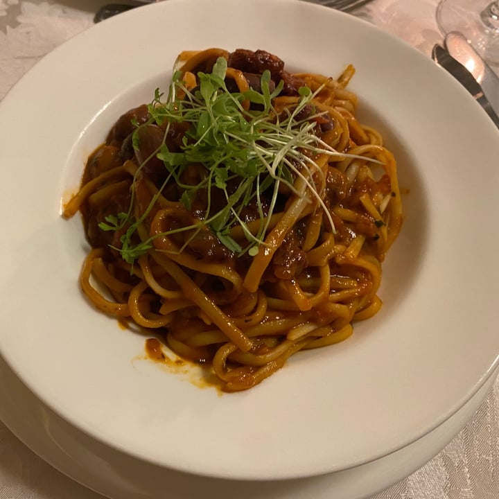 review photo of Walkersons Hotel & Spa Pasta Puttanesca (Veganized) shared by @sugarfreesammy on 10 Nov 2022 - review