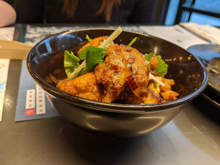 review photo of Wagamama Bang Bang Cauliflower shared by @papalovesvegan on 05 Jan 2020 - review