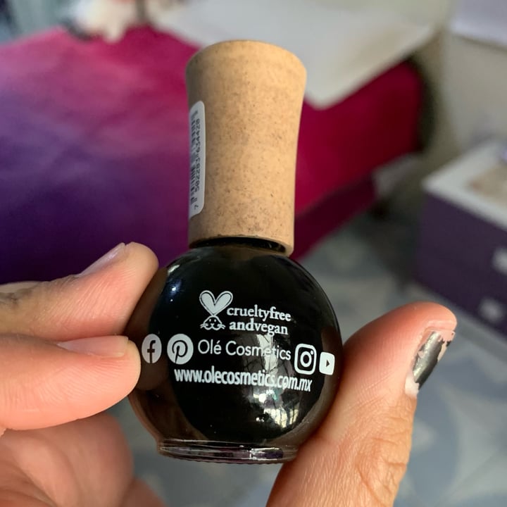 photo of Olé! Naturals Esmalte Para Uñas shared by @moreofvn on  06 Jun 2022 - review
