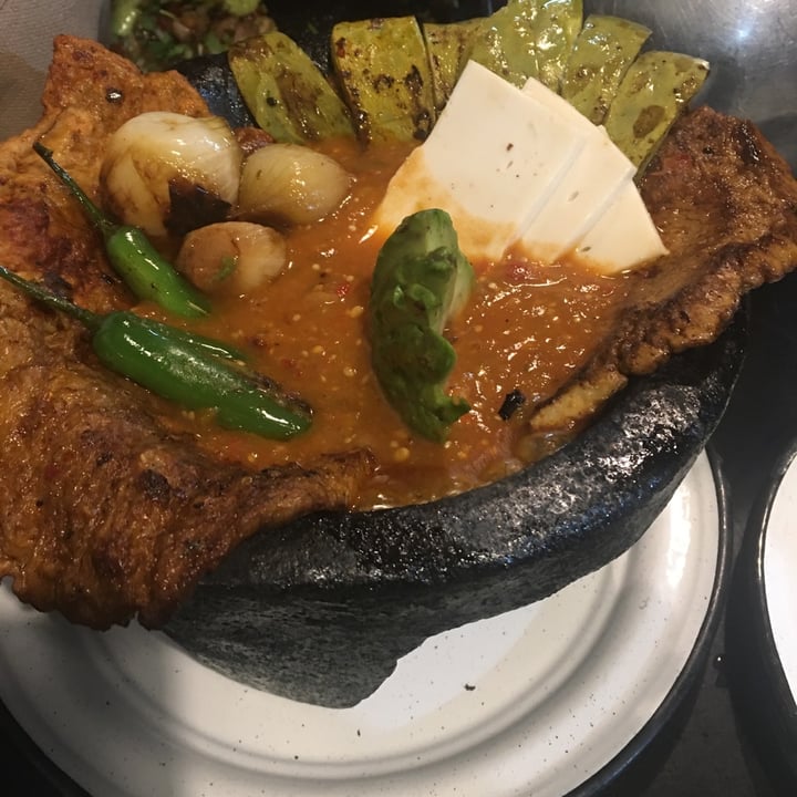 photo of Por siempre vegana 2 Molcajete shared by @coralgzz on  06 Mar 2020 - review