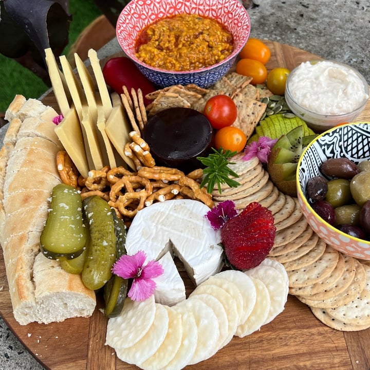 Leftfield Provisions Vegan Cashew Camembert Review abillion