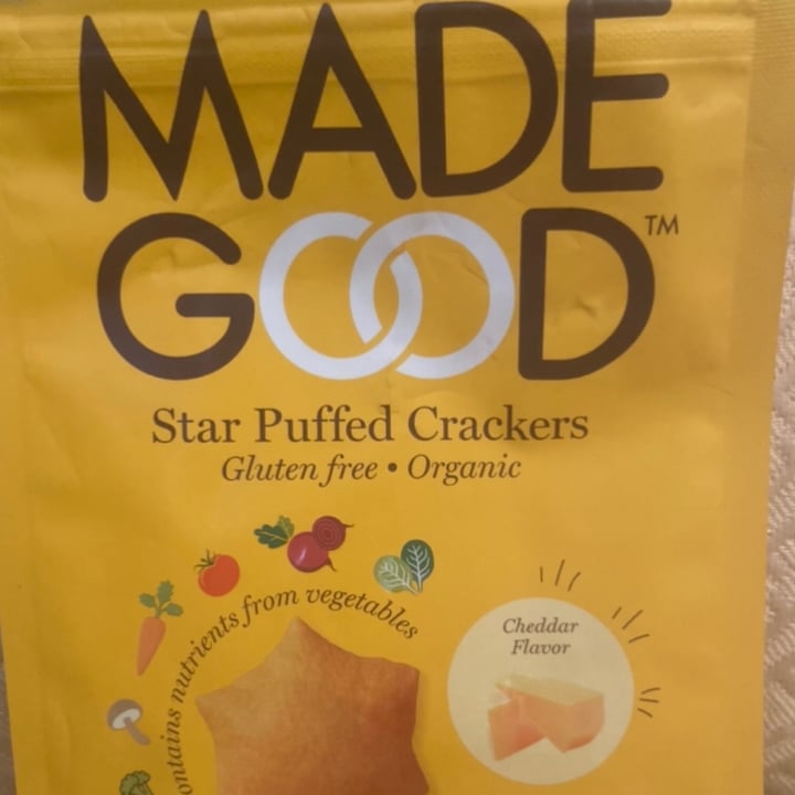 photo of Made Good Star puffed Crackers Cheddar Flavour shared by @mschnall on  05 Nov 2022 - review