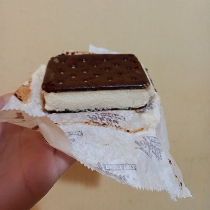 review photo of Tofutti Vanilla Cuties shared by @aguacatera on 22 May 2021 - review