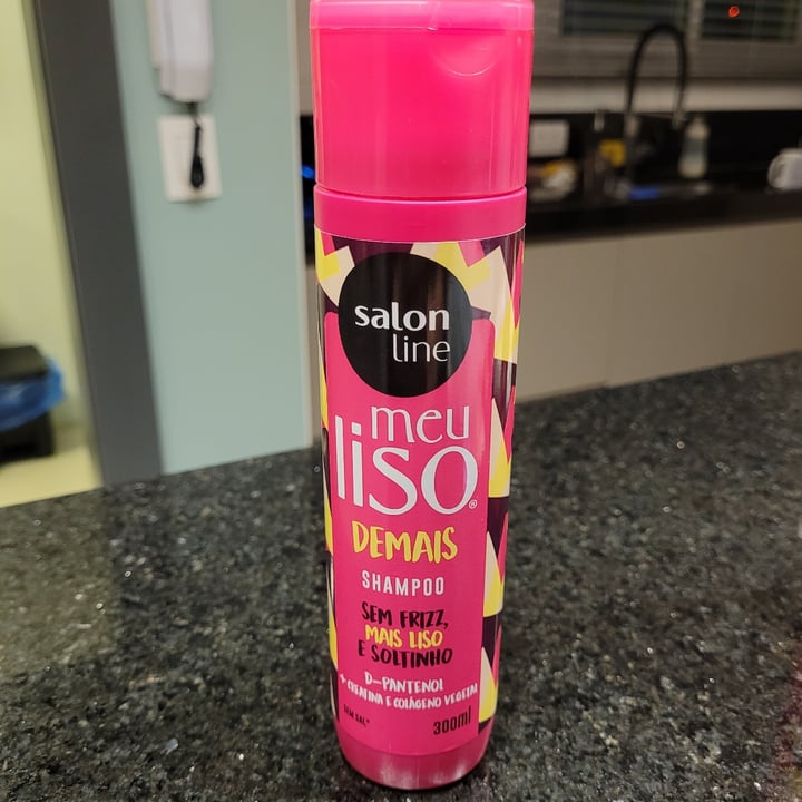 review photo of Salon line Shampoo Meu Liso Demais shared by @fergrein on 13 May 2022 - review