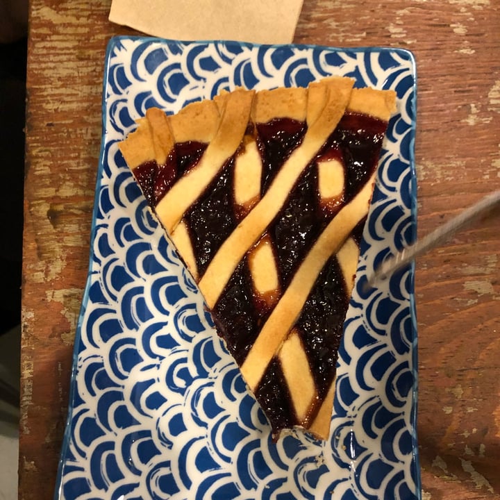 photo of Col Cavolo - Vegan Bistrot crostata shared by @veggyviole on  25 May 2022 - review