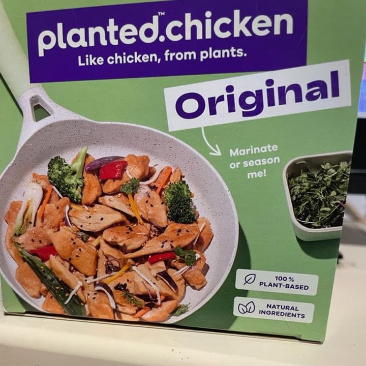 photo of planted.chicken planted.chicken original shared by @dulcis2008 on  06 May 2022 - review